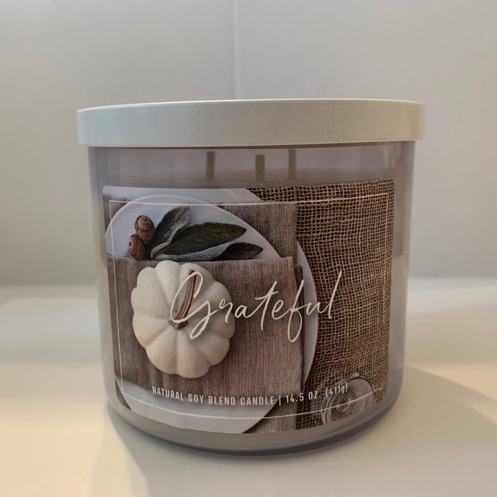 Scentsational Grateful 14.5 oz Candle, Scented Candle, NWT